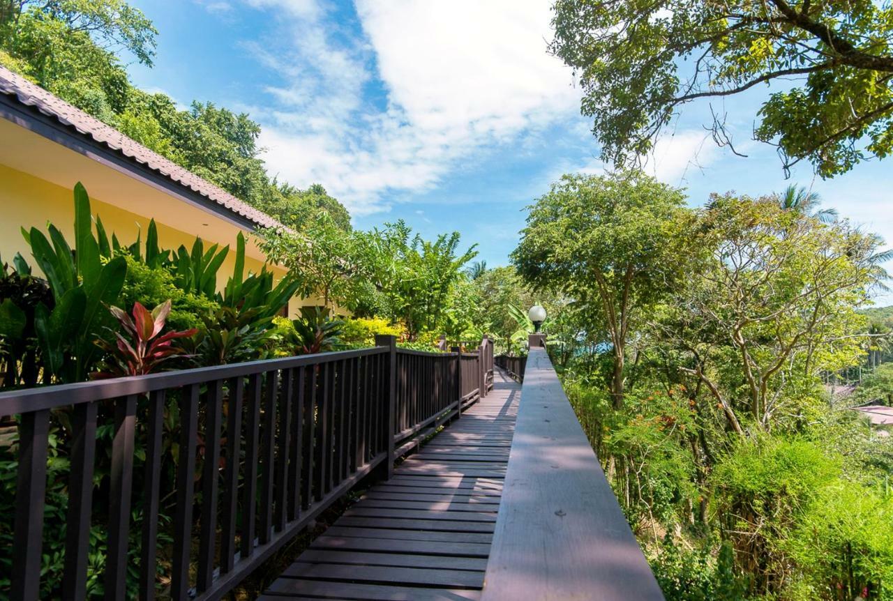 All Seasons Naiharn Phuket Hotel Nai Harn Exterior photo